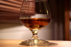 8 Surprising Health Benefits of Regularly Enjoying Cognac